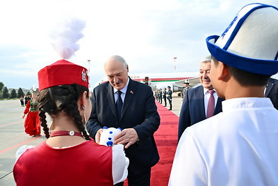 Лукашенко прибыл с рабочим визитом в Кыргызстан