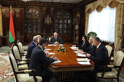 Лукашенко рассмотрел кадровые вопросы