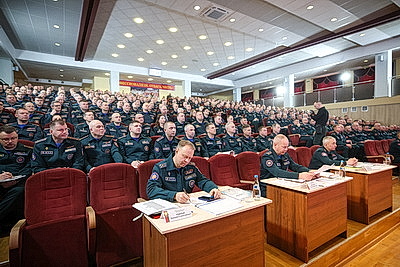 \"Сделано действительно много\". В МЧС подвели итоги работы за 2025 год и обозначили проблемные вопросы