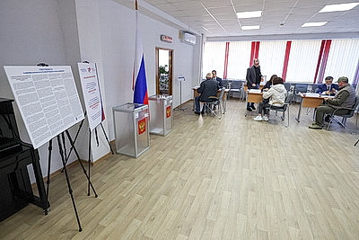 В России прошли выборы в Госдуму, в Беларуси россияне могли проголосовать в 7 городах