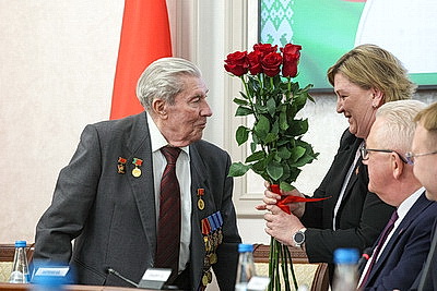 Председателя Совета Компартии Беларуси Камая поздравили в Палате представителей с 90-летием