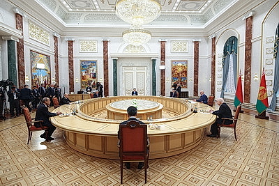 Лукашенко встретился с главами делегаций - участниками заседания Евразийского межправсовета