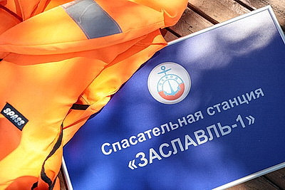 Всегда начеку. Как несут вахту спасатели ОСВОД на Минском море в разгар пляжного сезона