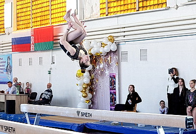 В Витебске стартовал международный турнир по спортивной гимнастике памяти олимпийской чемпионки Тамары Лазакович
