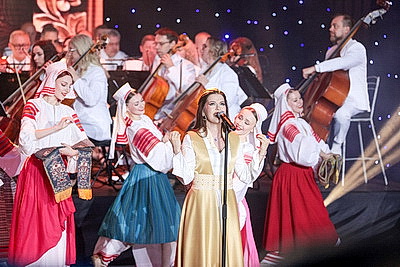 В Молодечно состоялся юбилейный фестиваль белорусской песни и поэзии