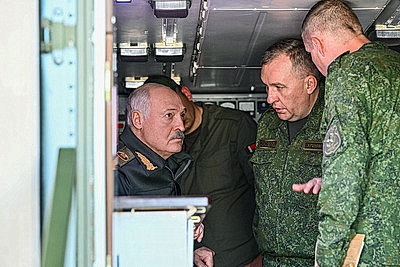Лукашенко принял участие в совместной с Россией тренировке ядерных сил