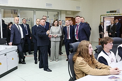 Кочанова посетила БелАЭС и ознакомилась с инфраструктурой Островца