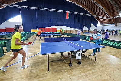 Спорт на максимуме: более 500 представителей белорусских СМИ вышли на старт спартакиады в \"Стайках\"
