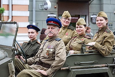 Парад военной техники, памятные акции: 9 Мая в Гомеле