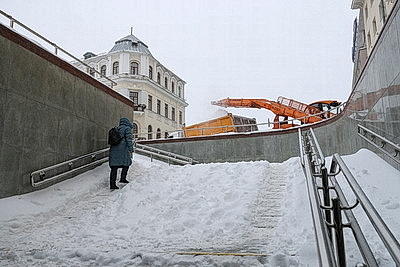 Последствия снегопада устраняют в городах Беларуси