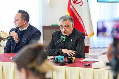 Пресс-конференция посла Ирана в Беларуси началась с видеокадров о разрушении страны в результате нападения