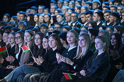 Лукашенко: единство белорусского народа равно независимости государства