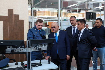 Руководители таможенных служб стран СНГ заложили в пункте пропуска \"Брест\" капсулу с посланием потомкам