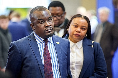 Парламентская делегация Зимбабве посетила ПВТ и ММВЦ