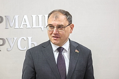 Каранкевич представил нового министра информации коллективу ведомства