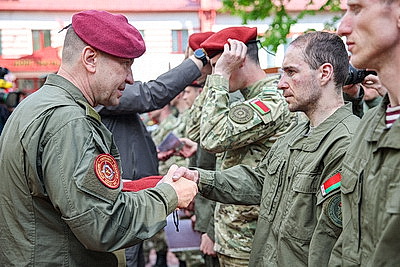 Обладателями краповых беретов стали 68 военнослужащих внутренних войск и сотрудников ОВД