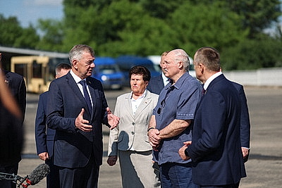 Лукашенко с рабочей поездкой посетил Шкловский район