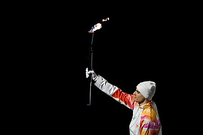 Церемония открытия XXV Зимних Олимпийских игр состоялась в Италии