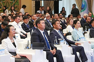Первый форум СМИ и аналитических центров государств - членов ШОС проходит в Бишкеке