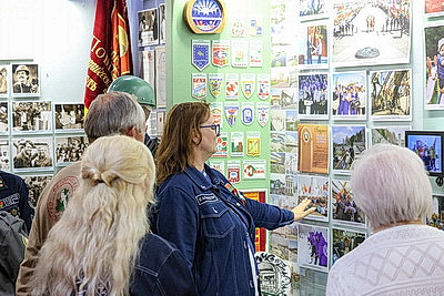 \"Через душу и сердце\". Ветераны студотрядовского движения поделились опытом с молодежью