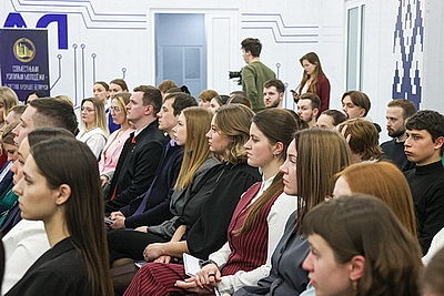 В Минске прошло заседание Молодежного совета при Палате представителей