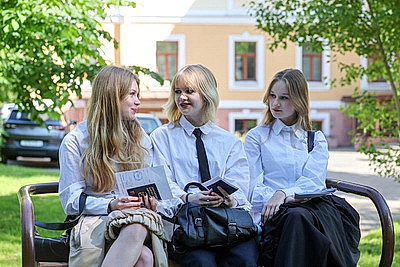В Беларуси стартуют ЦЭ и ЦТ
