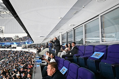 Лукашенко с трибуны \"Минск-Арены\" наблюдает за хоккейным поединком \"Динамо-Минск\" и московского \"Динамо\"