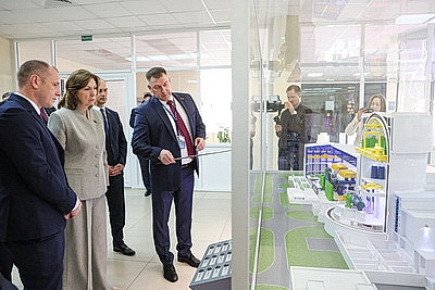 Кочанова посетила БелАЭС и ознакомилась с инфраструктурой Островца