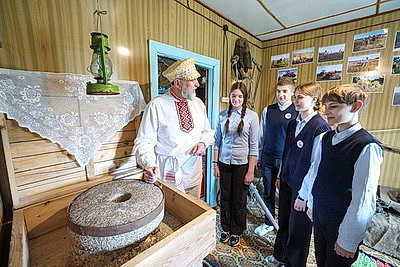 В Миорском районе открылся музей хлеба