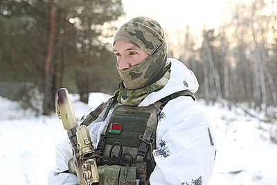 Брестские десантники во время проверки ВС: готовы терпеть трудности для защиты страны