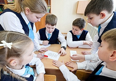 Урок \"Белорусская женщина - символ силы и вдохновения\" прошел в школах 5 марта