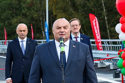 Обновлен внешний вид, усилены конструкции. В Новополоцке завершен капитальный ремонт путепровода
