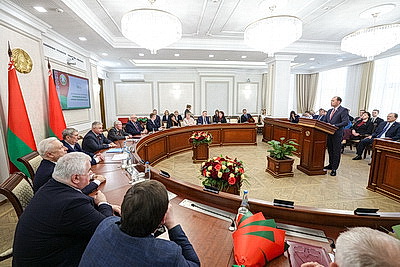 Председателя Совета Компартии Беларуси Камая поздравили в Палате представителей с 90-летием