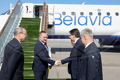 Турчин прибыл с официальным визитом в Узбекистан