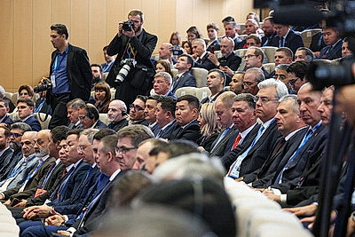 \"ИННОПРОМ. Беларусь\". Пленарная сессия форума проходит в Минске