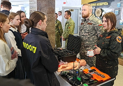 Около 120 бойцов Молодежных отрядов охраны правопорядка объединил областной сбор в Гомеле