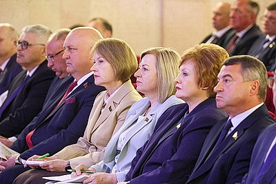 Кочанова: депутаты на местах первыми видят проблемы людей и знают об их реальных потребностях