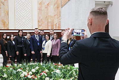 \"Разговор на равных\": диалог с молодежью состоялся в Совете Республики и Палате представителей