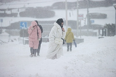 В Минске более 180 единиц техники и свыше 1,5 тысячи человек ликвидируют последствия снегопада