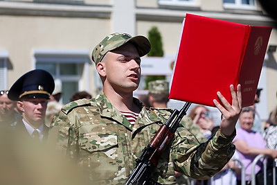Около 10 тыс. новобранцев приняли военную присягу в Вооруженных Силах Беларуси