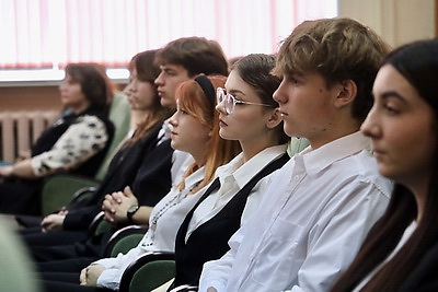 Встречи на тему \"Традиционные ценности белорусов: семья, общество, государство\" прошли в рамках единого дня информирования