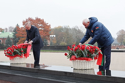 Делегация Санкт-Петербурга посетила Брестскую крепость