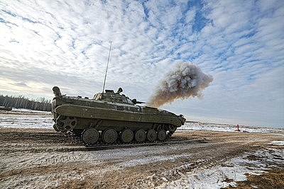 Командир 11-й отдельной мехбригады: военнослужащие показывают уверенные навыки при стрельбе