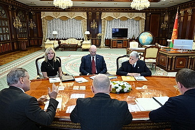 Лукашенко провел встречу со спецпосланником США по Беларуси Джоном Коулом
