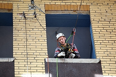 В Минске выбирают лучшего спасателя-высотника