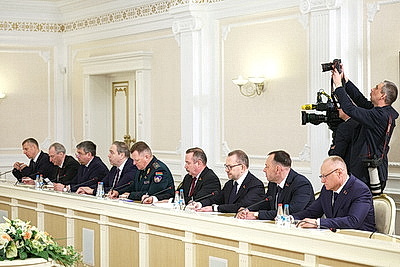 Лукашенко собрал совещание по развитию БНБК