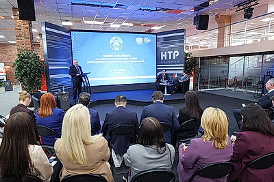 Скорость и компетентность. Перцов расставил акценты в работе ответственных за СМИ госорганов