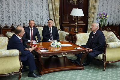 Лукашенко встретился с лидером КПРФ Зюгановым