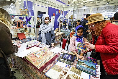 Искусство книги, творческие встречи. В Минске проходит международная книжная выставка-ярмарка