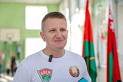 Семейные сборные Гомельской области борются за победу в проекте \"Папа-зал\"